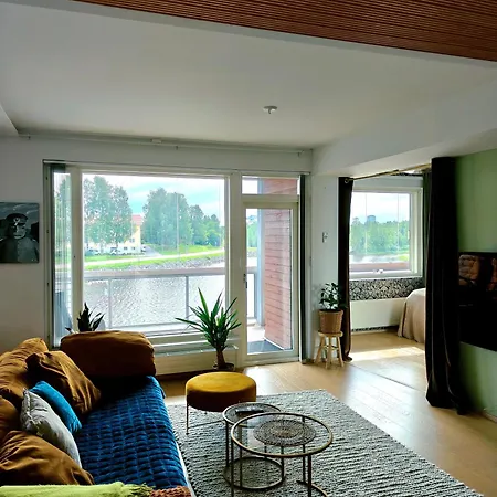 Large Two-room Desing With Seaview And Sauna In Downtown Appartement *