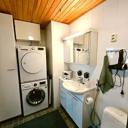 Large Two-room Desing With Seaview And Sauna In Downtown オウル