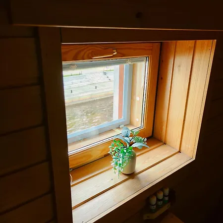 Large Two-room Desing With Seaview And Sauna In Downtown アパート